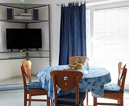 Artemus Karliva * Izola