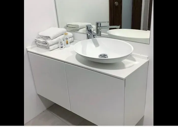 Artemus Karliva Daire *