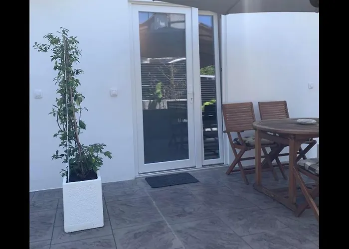 Daire Artemus Karliva Izola